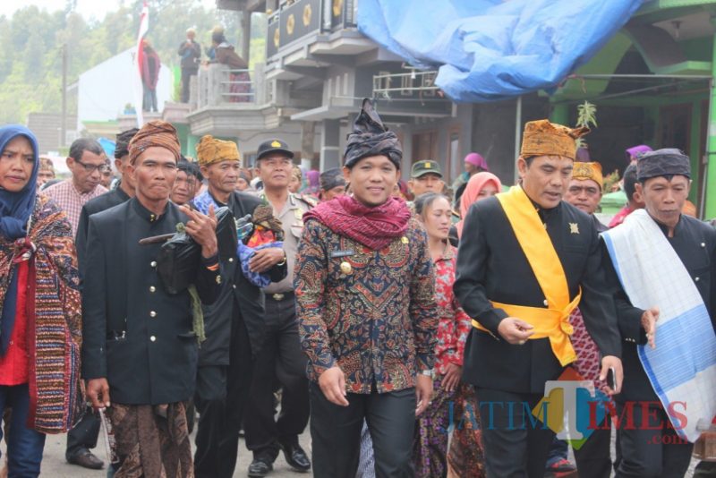 Adat Istiadat Jawa Timur lengkap dengan penjelasannya