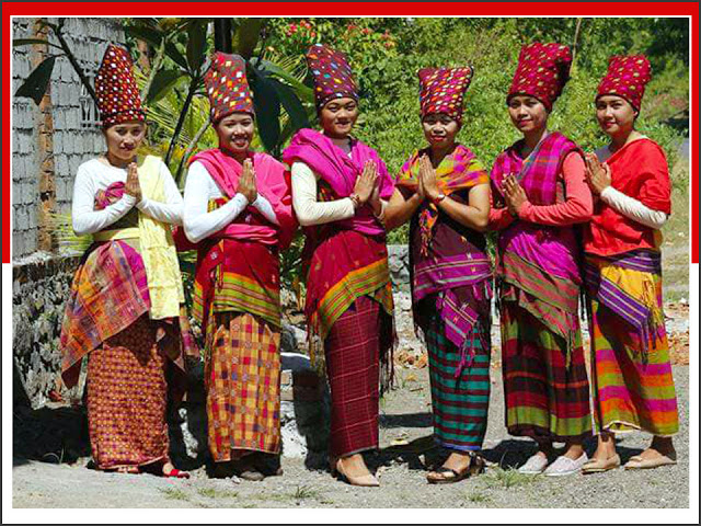 Pakaian Adat Nusa Tenggara Barat