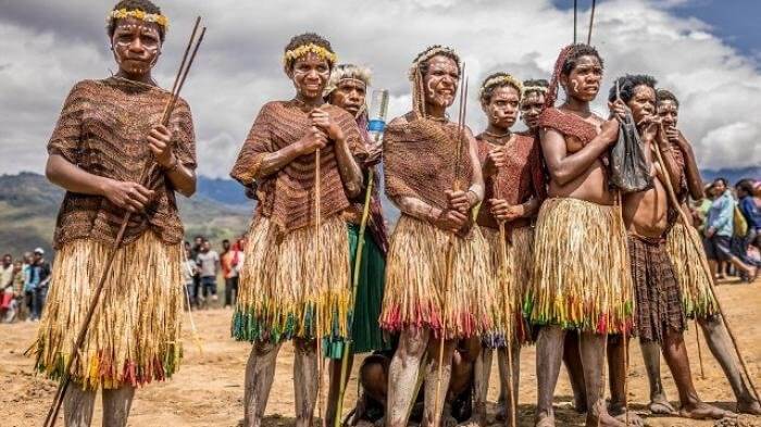 Pakaian adat Papua