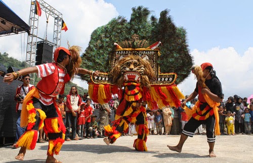 Tari Reog Ponorogo